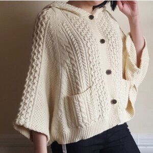 Anthropologie Cable Knit Poncho Sweater NWOT Size XS/S